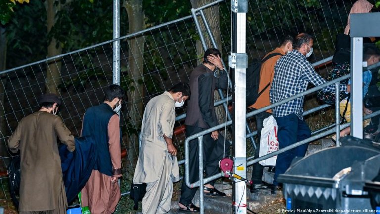 آلمان پذیرش افغانهای آسیبپذیر گیرمانده در پاکستان را از سر گرفت