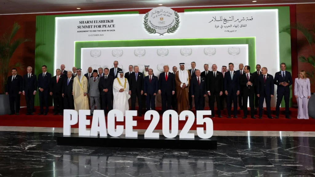 رهبران جهان توافقنامه صلح غزه را در نشست شرمالشیخ امضا کردند