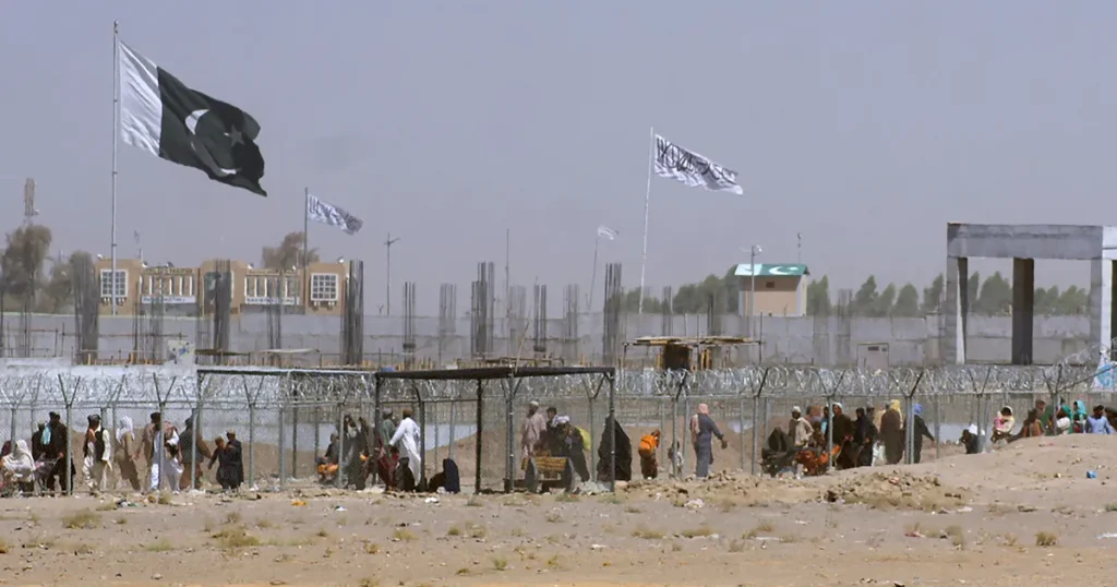 تنشها در مرز چمن همزمان با ادامه مذاکرات استانبول افزایش یافتند