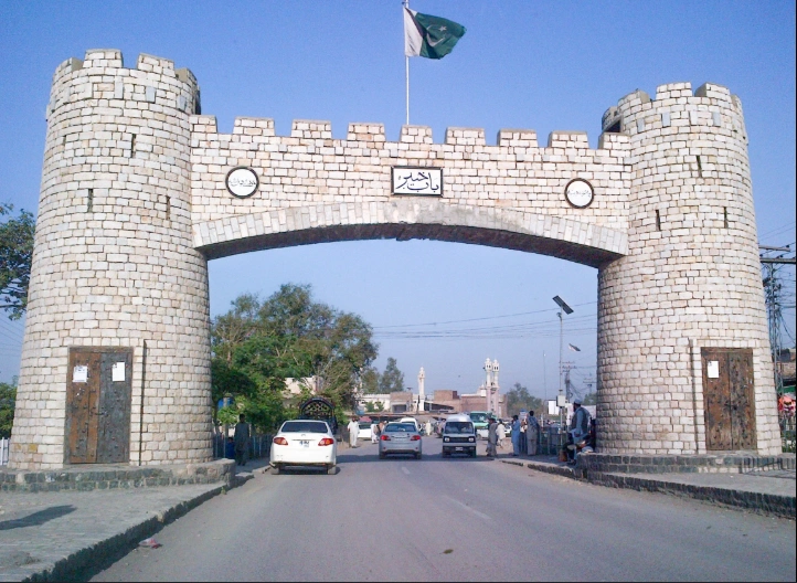 عملیات امنیتی در خیبرپختونخوا و کشته شدن افراد مسلح در دو درگیری جداگانه