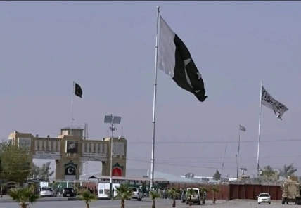 تصویر نشست خبری خبرگزاری آناتولی دربارهٔ دستگیری مهمت گورَن، از رهبران داعش.