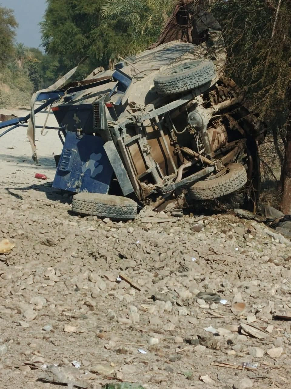 انفجار خونین در تانک نشان داد که تهدید تروریزم همچنان جدی است و نیازمند اقدامات فوری برای حفاظت از نیروهای امنیتی و مردم می‌باشد