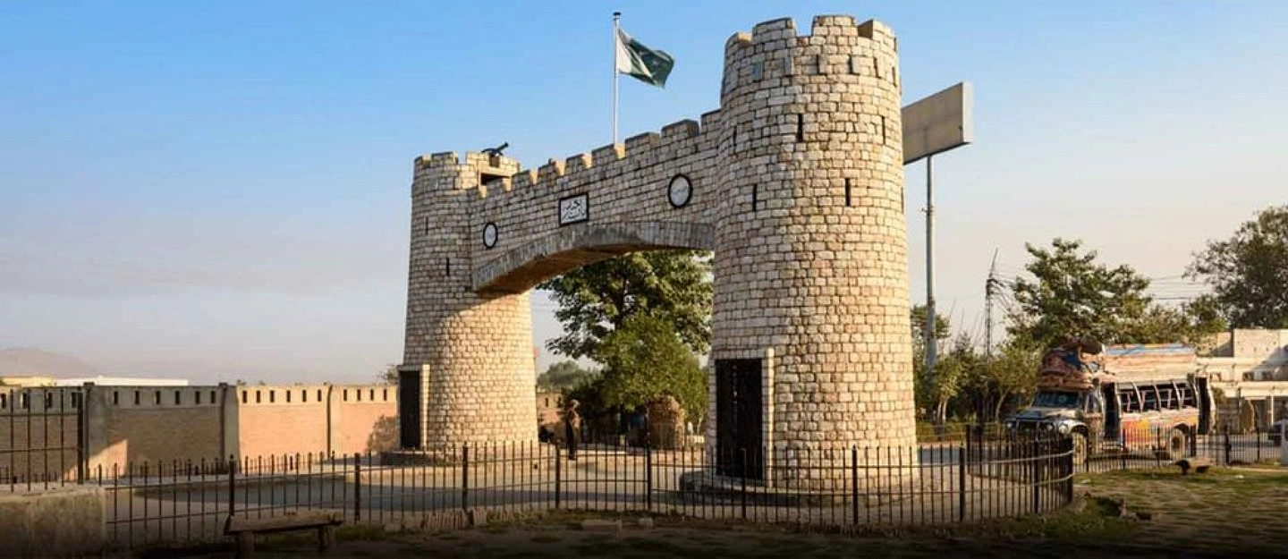 حرکت زمستانی مردم تیراه یک روند طبیعی و تاریخی است، اما ضعف برنامه‌ریزی اداری آن را به شکل بحران نشان داد.