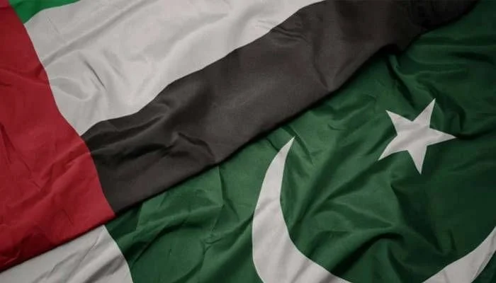 پاکستان شایعات درباره سپرده‌های امارات را رد کرده و بر استحکام روابط دوجانبه تأکید می‌کند.