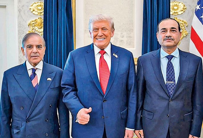 ترمپ از رهبری پاکستان و نقش اسلام‌آباد در میانجی‌گری مذاکرات ایران و امریکا ستایش کرد.