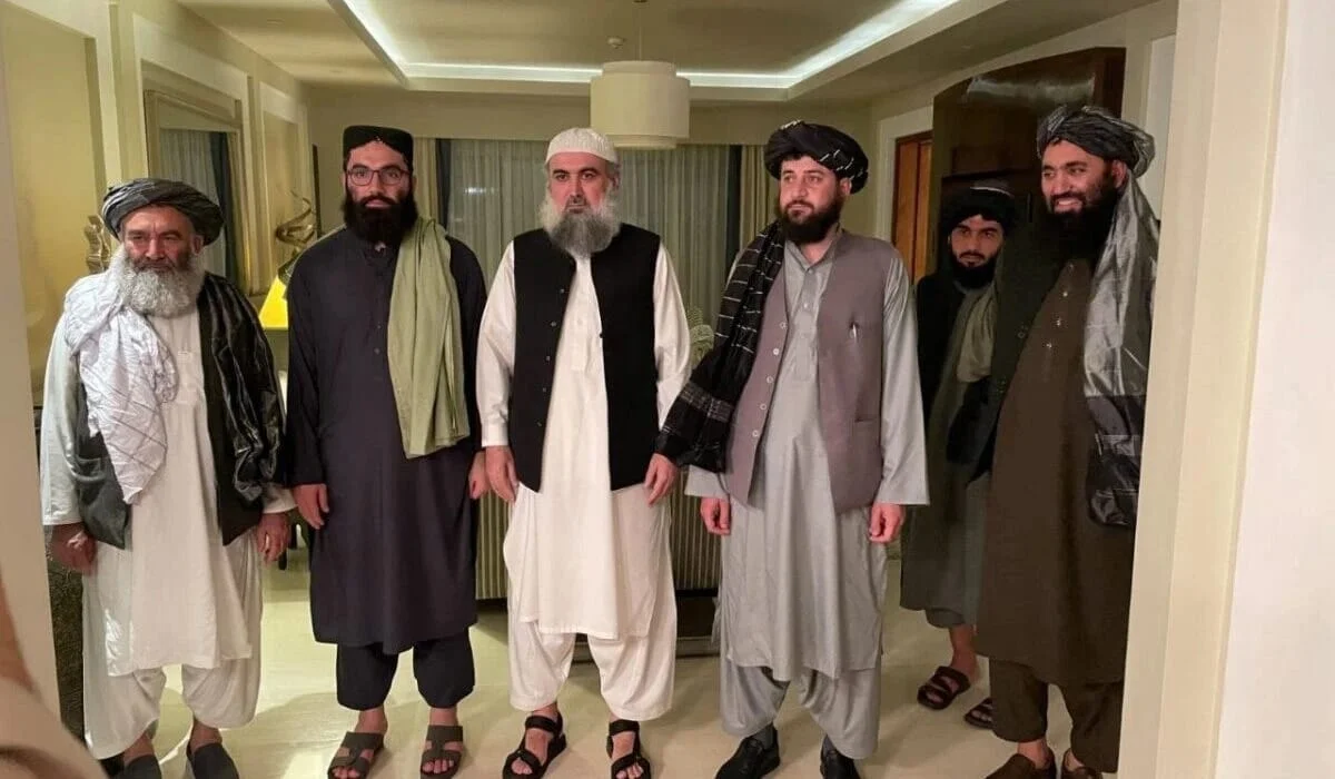 طالبان یکی از اعضای بنیان‌گذار خود را در میان درگیری‌های قدرت داخلی بازداشت کرد.