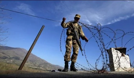 بحث سیاسی درباره پذیرش خط دیورند به‌عنوان مرز بین افغانستان و پاکستان