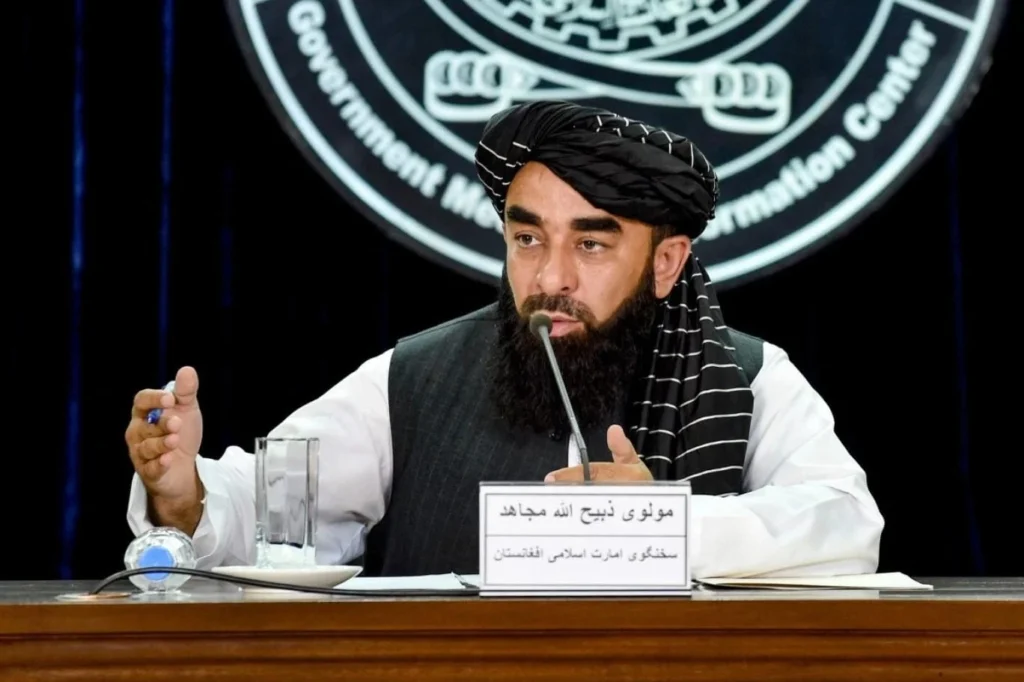 اتهامات ذبیح‌الله مجاهد رد شد: شواهدی از حضور داعش در افغانستان و حمایت طالبان از آن منتشر شد