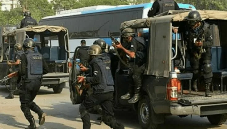 عملیات‌های بزرگ سی‌تی‌دی در کوهات و چارسده؛ ۶ تروریست تحت تعقیبِ «فتنهٔ خوارج» کشته شدند و مقدار زیادی سلاح به‌دست آمد