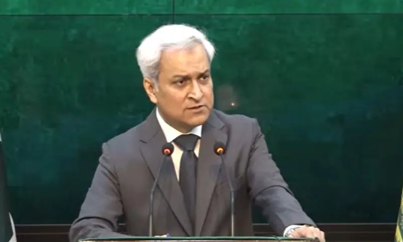 در نشست خبری سخنگوی وزارت امور خارجهٔ پاکستان، مواضع روشن این کشور دربارهٔ نقض معاهدهٔ آب‌های سند، تنش میان ایران و آمریکا، گفت‌وگوها با افغانستان و مسئلهٔ کشمیر مطرح شد