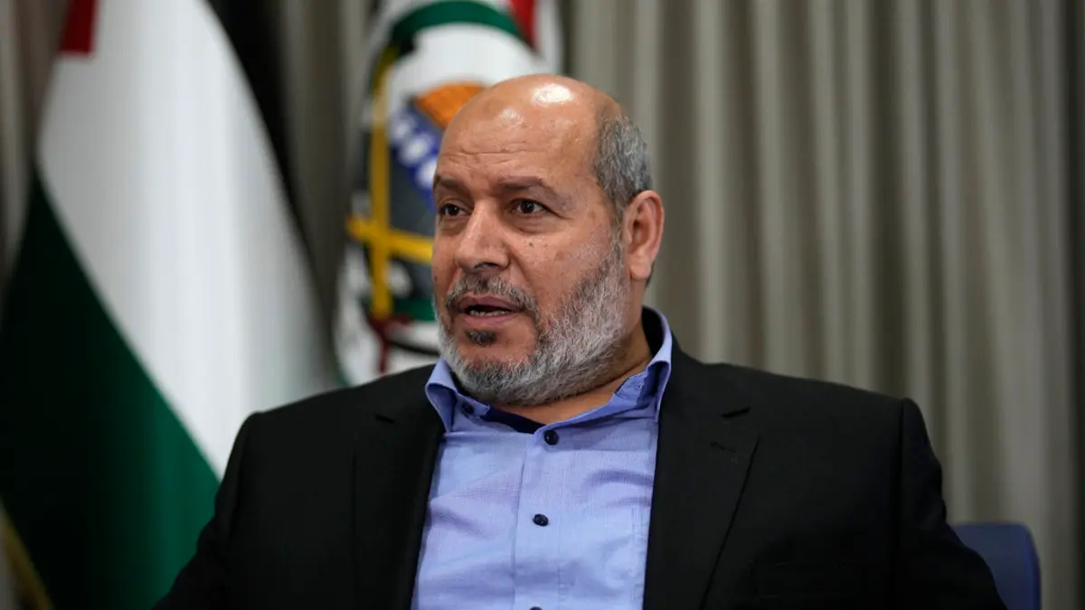 جنبش مقاومت فلسطین، حماس، پس از برگزاری انتخابات داخلی، خلیل الحیه را به‌عنوان امیر جدید این جنبش انتخاب کرد. خلیل الحیه سال‌ها مسئول جبهه دیپلماتیک حماس و ناظر مذاکرات آتش‌بس بوده است
