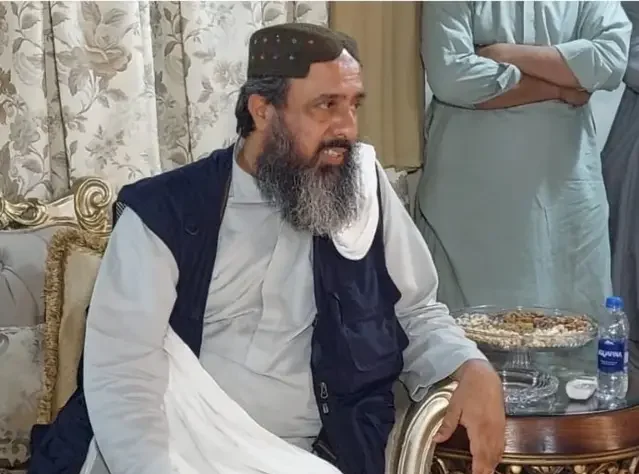 حمله افراد مسلح به منزل شفیقالرحمن مینگل، رهبر حزب مردم پاکستان (PPP)، در ولسوالی خضدار بلوچستان؛ در نتیجه درگیری شدید و انفجارها، ۱۷ تا ۱۹ نفر کشته شدند و وزیر اعلیٰ بلوچستان این حمله را محکوم کرد.