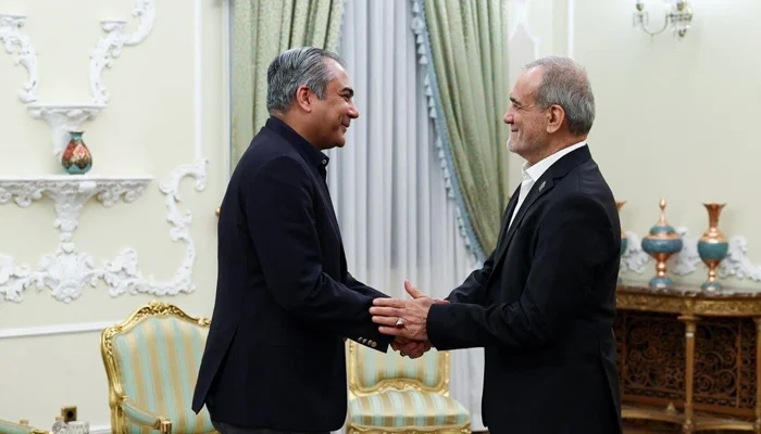 رئیس‌جمهور ایران، مسعود پزشکیان، گفت که روابط مستحکم با پاکستان می‌تواند به تقویت امنیت و ثبات منطقه‌ای کمک کند