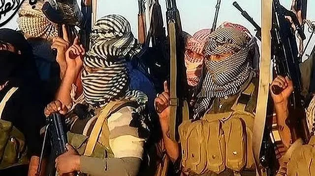 امریکا برای ارائه اطلاعات درباره رهبران داعش خراسان تا سقف ۱۰ میلیون دالر جایزه تعیین کرده است؛ ثناءالله غفاری و عبیدالله در فهرست افراد تحت تعقیب شامل هستند