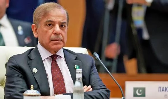 نخست‌وزیر شهباز شریف در پیوند به گزارش تحقیقاتی رویداد پمز، امروز شام نشست مهمی را در لاهور فراخوانده است که وزیر صحت و مقام‌های بلندپایه نیز در آن حضور خواهند داشت